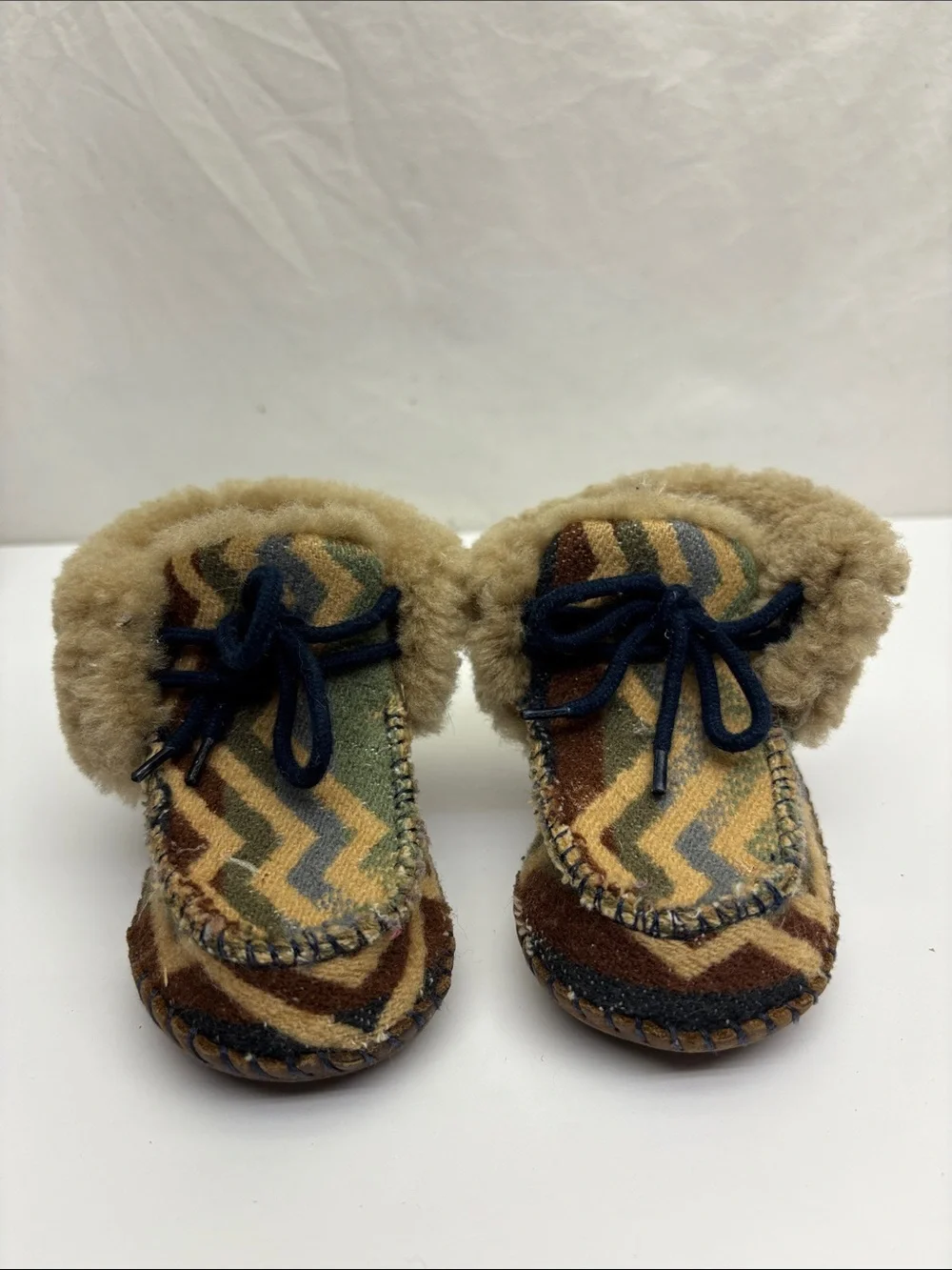 UGG Pendleton booties for baby’s, SZ 02-03, box 72